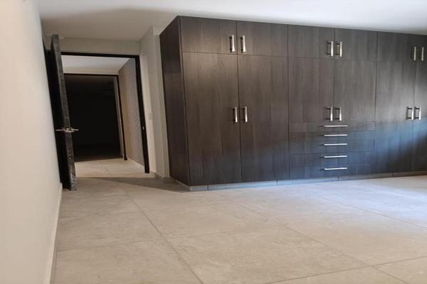Foto de inmueble en  , Col. Lomas del Mirador C.P. 62350, Cuernavaca