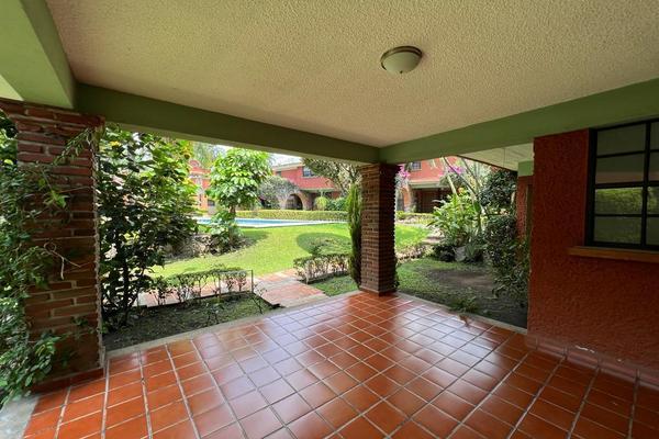 Foto de inmueble en  , Col. Lomas del Mirador C.P. 62350, Cuernavaca