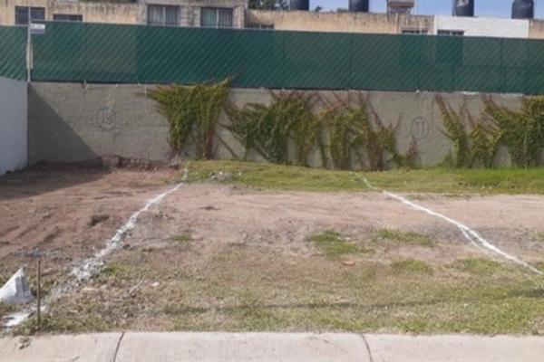 Foto de inmueble en Lomas del valle, Col. Lomas de San Agustin C.P. 45650, Tlajomulco de Zúñiga