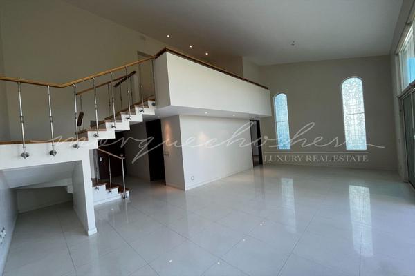 Foto de inmueble en  , Col. Lomas Del Valle C.P. 45129, Zapopan