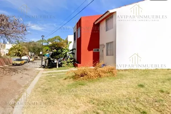 Foto de inmueble en LOMAS MALAGAN #0, Col. Lomas Del Sur C.P. 45650, Tlajomulco de Zúñiga