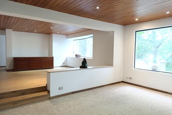 Foto de inmueble en , Col. Lomas Manuel Ávila Camacho C.P. 53910, Naucalpan de Juárez
