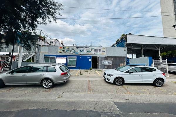 Foto de inmueble en López Mateos Norte, Col. Circunvalación Vallarta C.P. 44680, Guadalajara