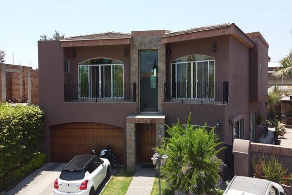 Foto de inmueble en Lopez Mateos Sur, Col. Los Gavilanes C.P. 45645, Tlajomulco de Zúñiga
