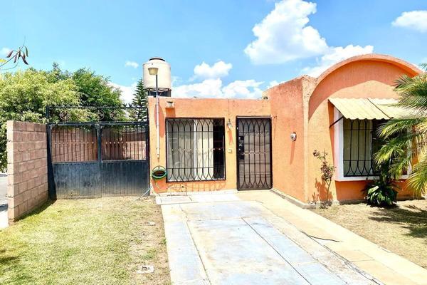 Foto de inmueble en Los Agaves, Col. Jardines del Capulín C.P. 45675, Tlajomulco de Zúñiga