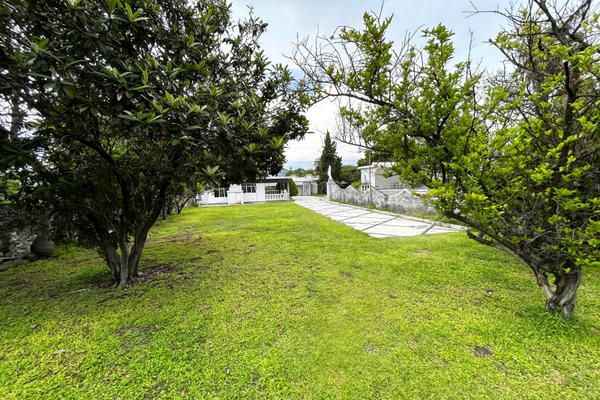 Foto de inmueble en los cedros, Col. Lomas del Manantial C.P. 62793, Xochitepec