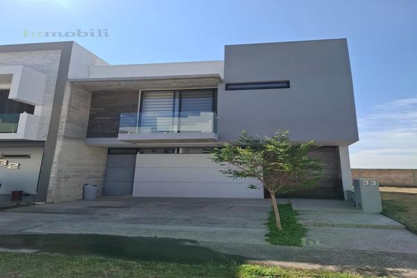 Foto de inmueble en  , Col. Los Gavilanes Poniente C.P. 45645, Tlajomulco de Zúñiga