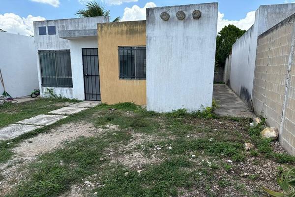 Foto de inmueble en los heroes, Col. Los Héroes C.P. 97306, Mérida