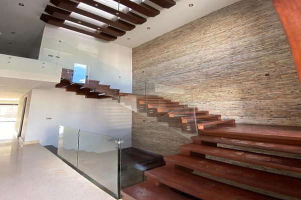 Foto de inmueble en los lagos, Col. Los Lagos C.P. 83245, Hermosillo