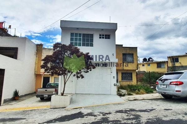 Foto de inmueble en  , Col. Los Laureles Erendira C.P. 58893, Tarímbaro