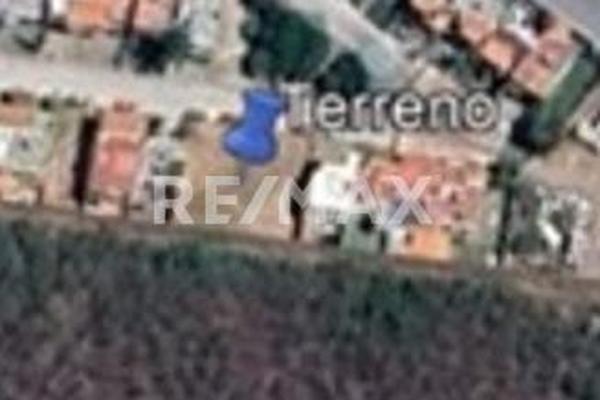 Foto de inmueble en Los Manzanos Sur Lote, Col. Bosque Real C.P. 45645, Tlajomulco de Zúñiga