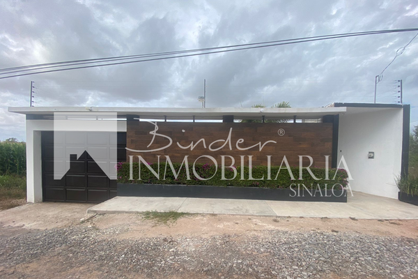 Foto de inmueble en Los Mochis - Topolobampo, Col. Ampliación Burócrata C.P. 81290, Ahome