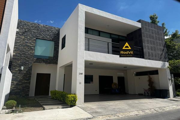 Foto de inmueble en LOS NOGALES, Col. Los Rodriguez C.P. 67300, Santiago