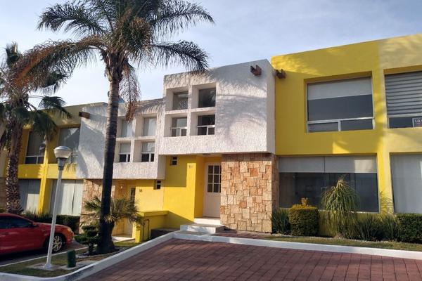 Foto de inmueble en Los Olvera, Col. Los Olvera C.P. 76904, Corregidora