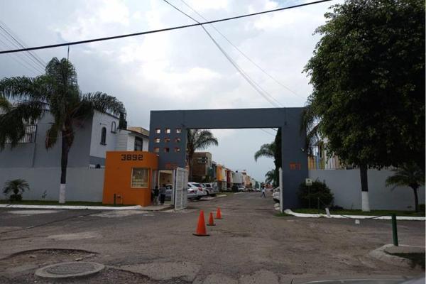 Foto de inmueble en  , Col. Los Portales C.P. 45580, San Pedro Tlaquepaque