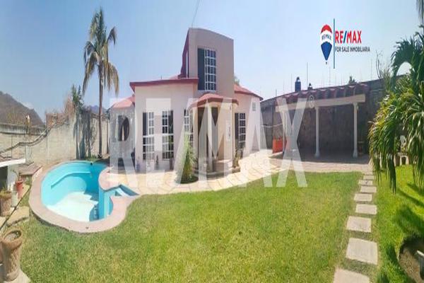 Foto de inmueble en Los Presidentes, Col. Miguel Hidalgo C.P. 62983, Tlaquiltenango