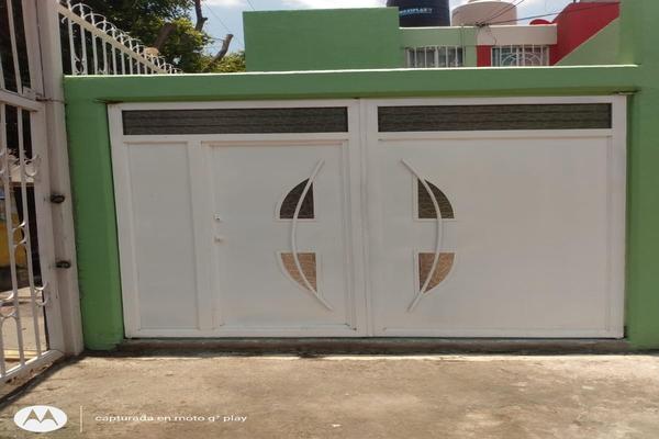 Foto de inmueble en  , Col. Los Reyes Ecatepec C.P. 55100, Ecatepec de Morelos