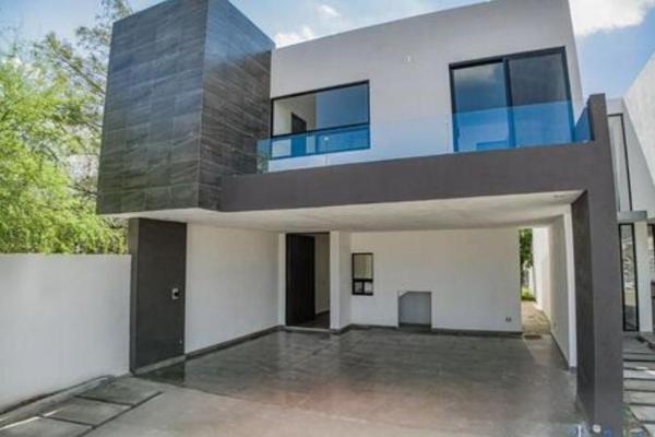 Foto de inmueble en  , Col. Los Rodriguez C.P. 67300, Santiago