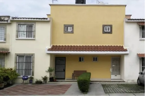 Foto de inmueble en LOS SOLES #CASA 1, Col. Los Pinos Jiutepec C.P. 62563, Jiutepec