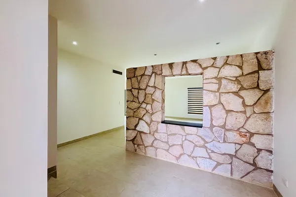 Foto de inmueble en  , Col. Los Viñedos C.P. 27023, Torreón