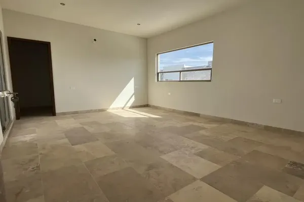 Foto de inmueble en  , Col. Los Viñedos C.P. 27023, Torreón