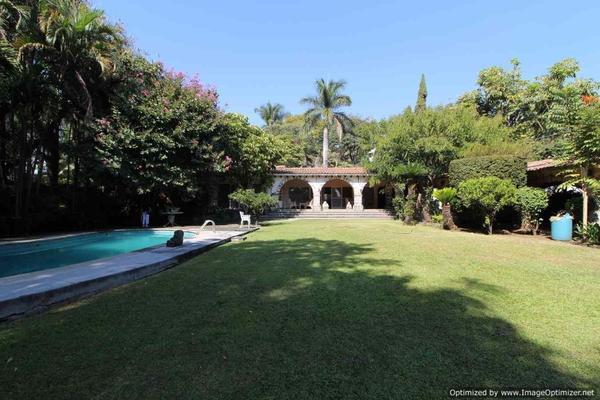 Foto de inmueble en  , Col. Los Volcanes C.P. 62350, Cuernavaca