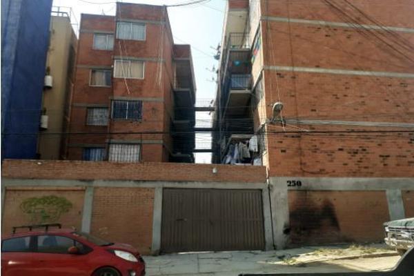 Foto de inmueble en Luis Garcia, Col. Valle de San Lorenzo C.P. 09970, Iztapalapa