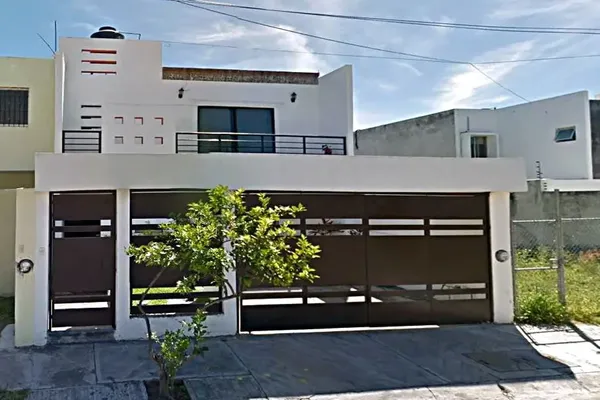 Foto de inmueble en Luis Urzua Farias #0, Col. Residencial Esmeralda C.P. 28017, Colima