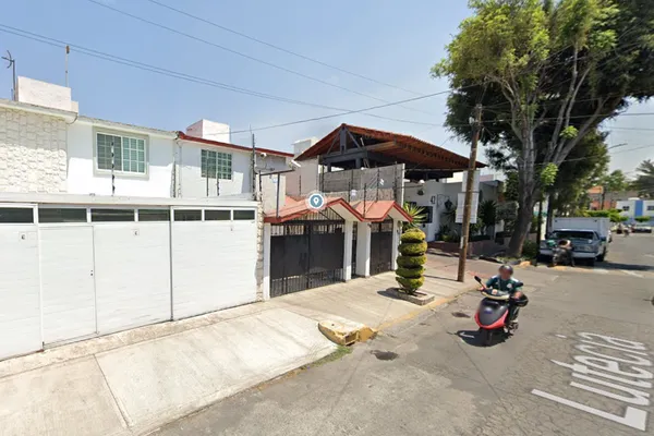 Foto de inmueble en LUTECIA #0, Col. Lomas Estrella C.P. 09890, Iztapalapa