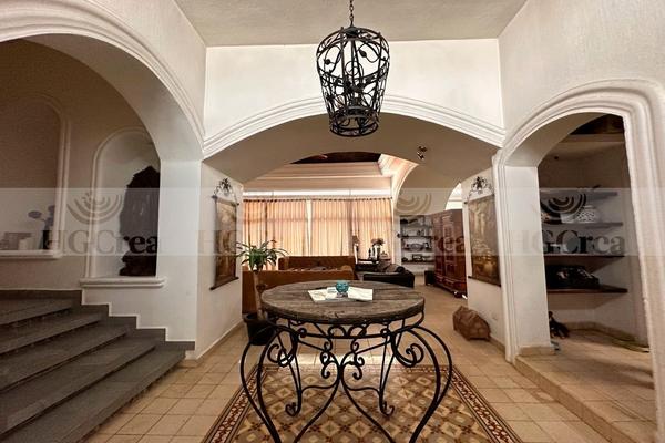Foto de inmueble en m, Col. Campestre Bugambilias C.P. 64989, Monterrey