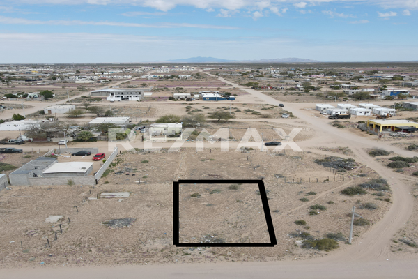 Foto de inmueble en M445 L002, Col. San Rafael (El Choyal) C.P. 83557, Puerto Peñasco
