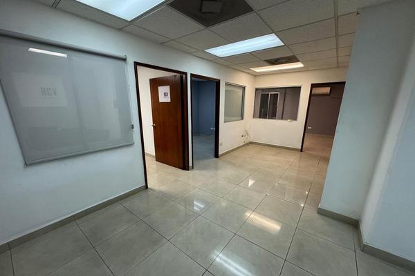 Foto de inmueble en Madero, Col. Monterrey Centro C.P. 64000, Monterrey