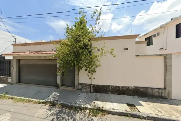 Foto de inmueble en MAGNOLIA #00, Col. Hacienda Del Bosque C.P. 87049, Victoria