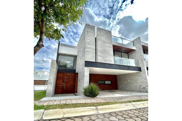 Foto de inmueble en  , Col. Malacatepec C.P. 72850, Ocoyucan