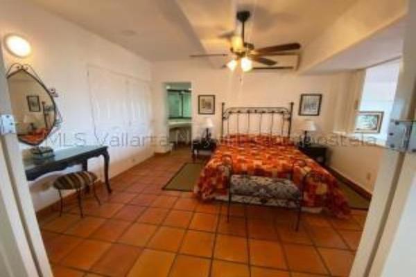 Foto de inmueble en Malecon #1, Col. Emiliano Zapata C.P. 48380, Puerto Vallarta