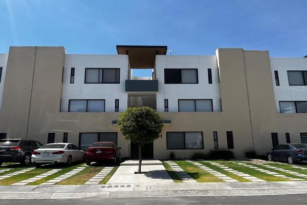 Foto de inmueble en Manahal, Col. Puerta Real C.P. 76910, Corregidora