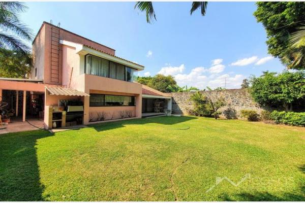 Foto de inmueble en Manantiales #30, Col. Chapultepec C.P. 62450, Cuernavaca