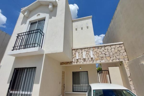 Foto de inmueble en  , Col. Manantiales del Bosque C.P. 25904, Ramos Arizpe