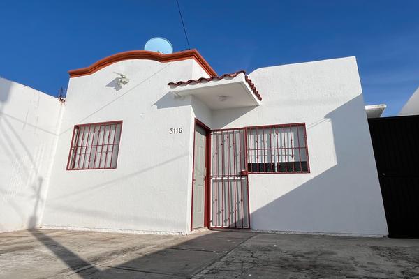 Foto de inmueble en Manglar, Col. Prados del Sol C.P. 82124, Mazatlán