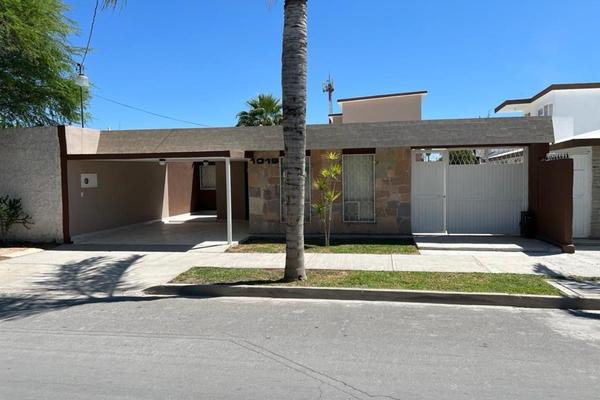 Foto de inmueble en MANGOS #1234, Col. Torreón Jardín C.P. 27200, Torreón