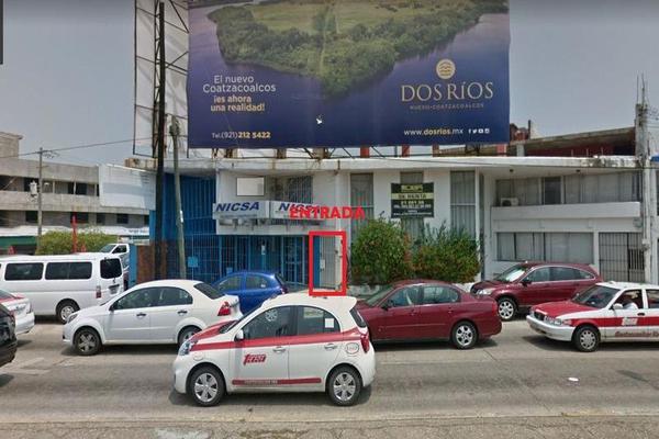 Foto de inmueble en  , Col. Manuel Avila Camacho C.P. 96420, Coatzacoalcos
