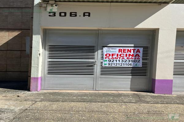 Foto de inmueble en  , Col. Manuel Avila Camacho C.P. 96420, Coatzacoalcos