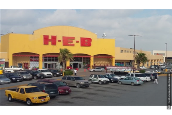 Foto de inmueble en  , Col. Manuel Cavazos Lerma C.P. 87453, Matamoros