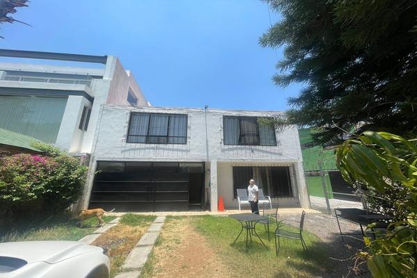 Foto de inmueble en manuel gonzalez ureña, Col. Nueva Chapultepec C.P. 58280, Morelia