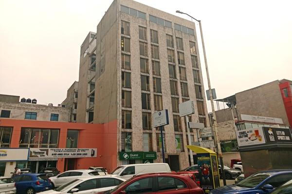 Foto de inmueble en Manuel Izaguirre, Col. Ciudad Satélite C.P. 53100, Naucalpan de Juárez