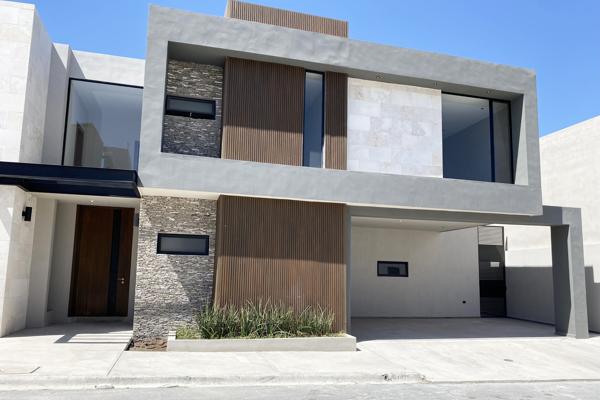 Foto de inmueble en Manzana 1, Torrecillas y Ramones, Saltillo, Col. Real Villas de La Aurora C.P. 25298, Saltillo