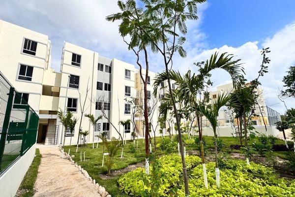 Foto de inmueble en Mz 43 Lt 1Av. DiamanteAldea Tulum., Col. Tulum Centro C.P. 77760, Tulum