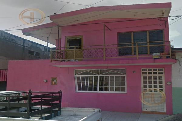 Foto de inmueble en  , Col. Manzanillo Centro C.P. 28200, Manzanillo