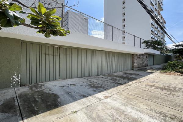 Foto de inmueble en Mar mediterráneo, Col. Country Club C.P. 44610, Guadalajara