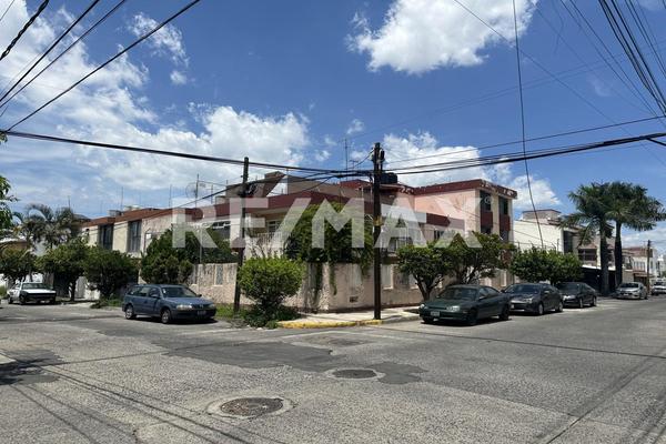 Foto de inmueble en Mar Rojo, Col. Lomas Del Country C.P. 44610, Guadalajara